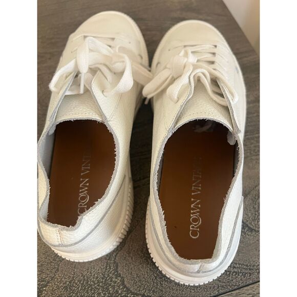 Crown Vintage Women's Mandie Platform Sneaker - Picture 9 of 9